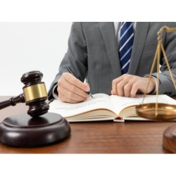 ASPECTOS LEGALES EN LA...